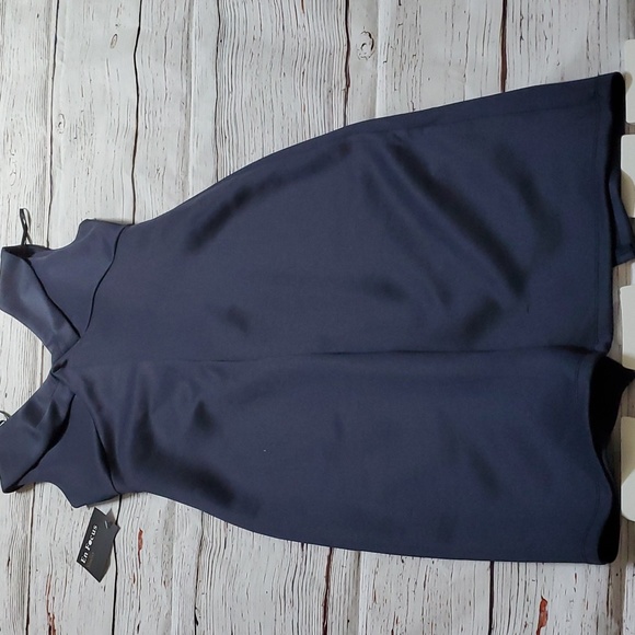 🆕️ NAVY WOMEN'S DRESS - Picture 8 of 9